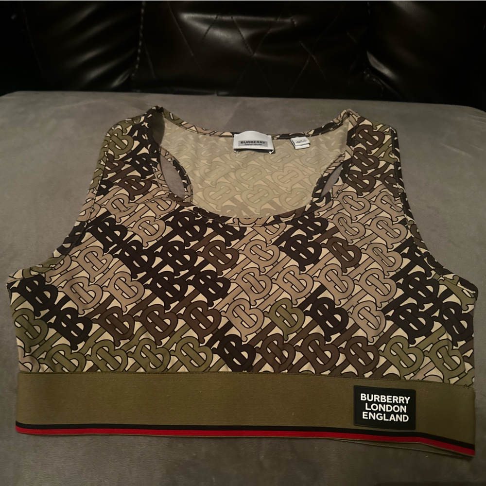 Burberry Women's Khaki and Brown Crop size M. nwt